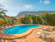 Villa Tran in Calpe: Knusse Bungalow met Airco, Vlakbij het Strand - thumbnail 5