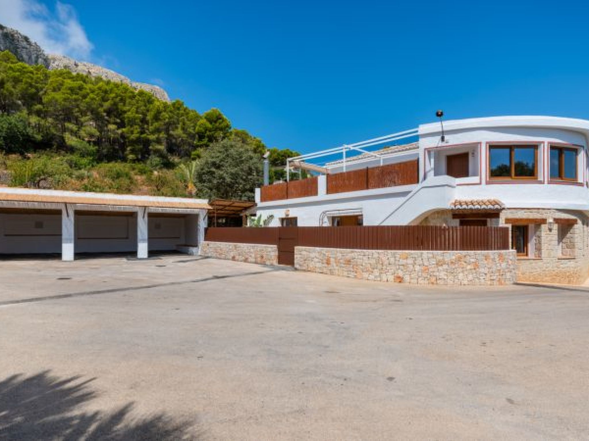 Photo of Villa Joan - PlusHolidays