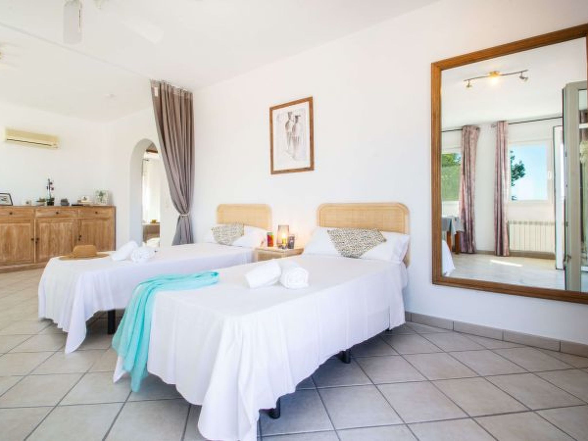 Photo of Villa Helios - PlusHolidays