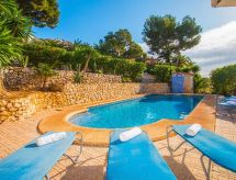 Villa Sanlio: Ruime vakantievilla op 800m² perceel vlakbij het strand in Calpe - thumbnail 6