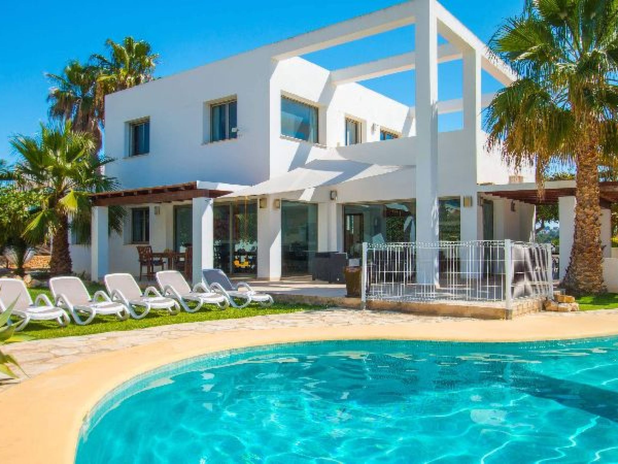 Photo of Villa Athos - PlusHolidays