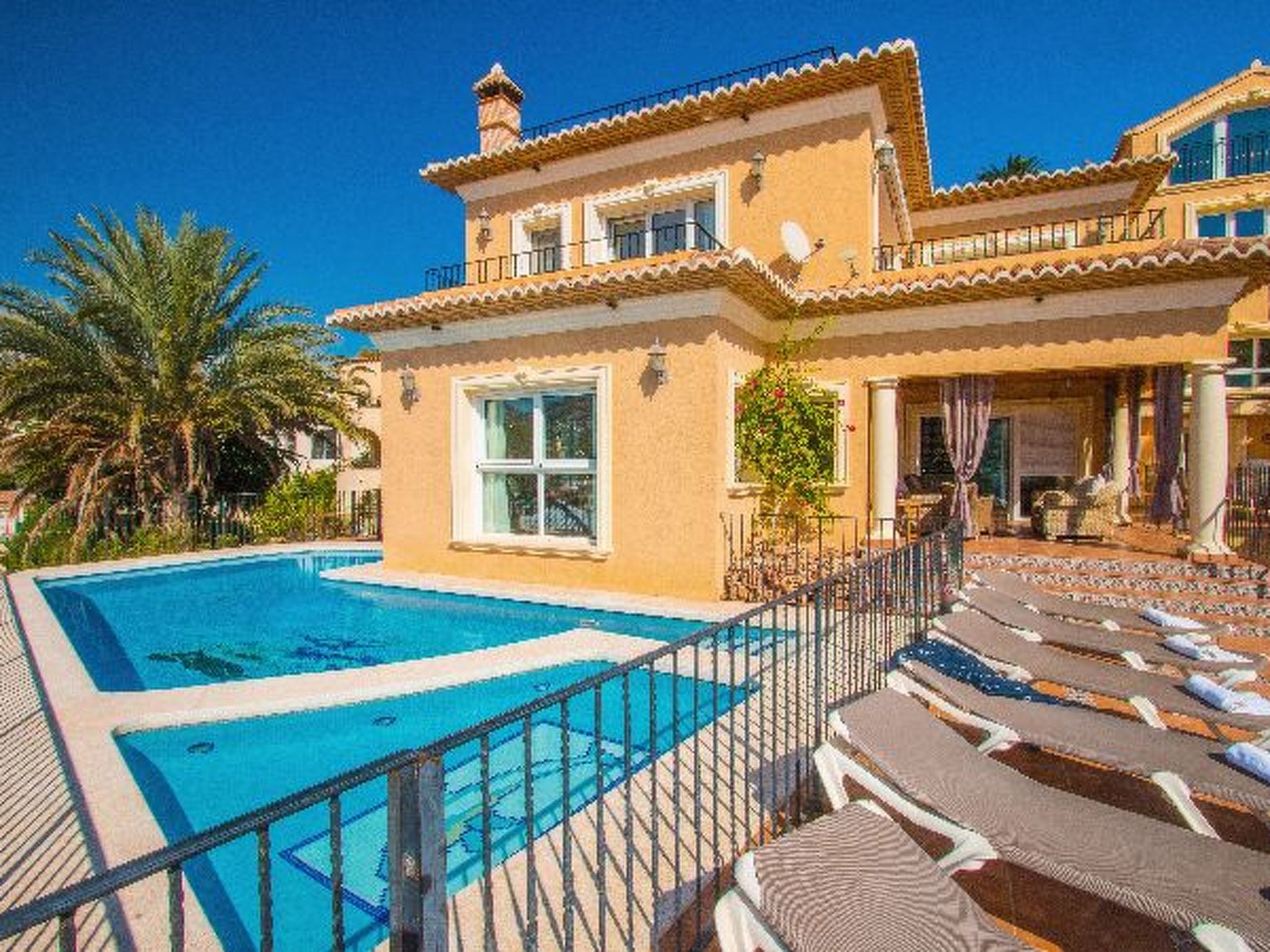Photo of Villa Encanto - PlusHolidays