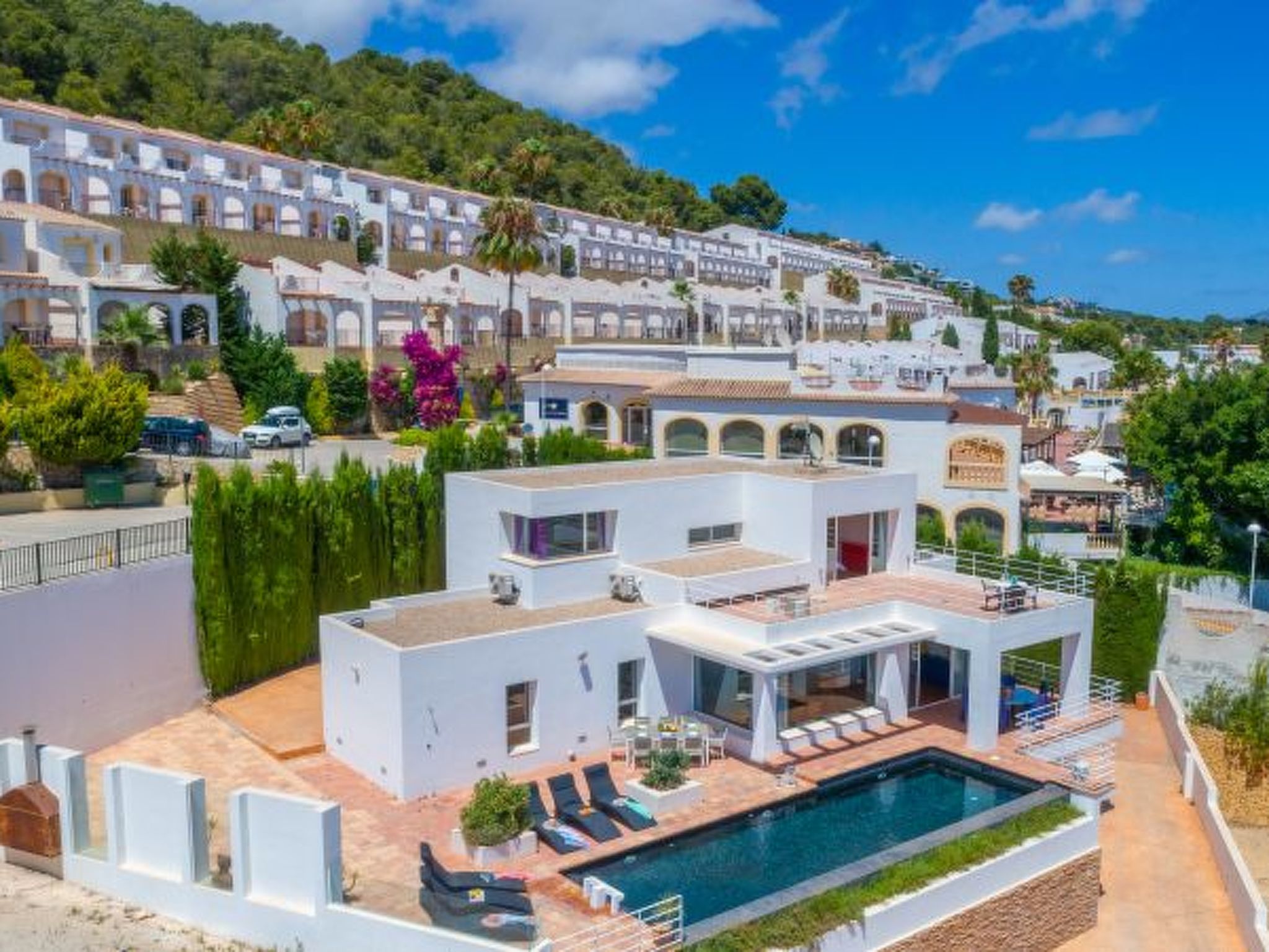 Photo of Villa Moderna - PlusHolidays