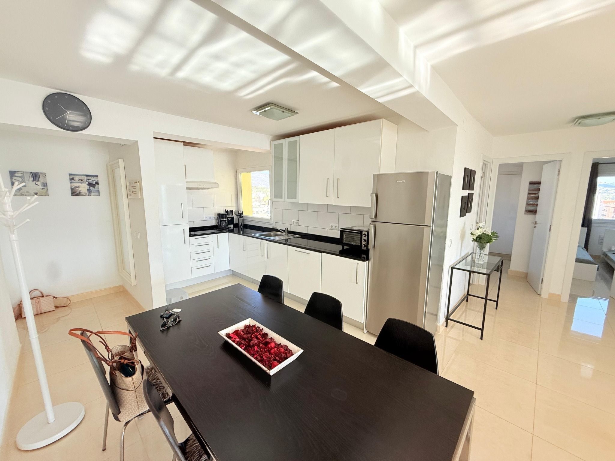 Wohnung "La Perla Calpe" mit 3 Schlafzimmern-Image-tags.info