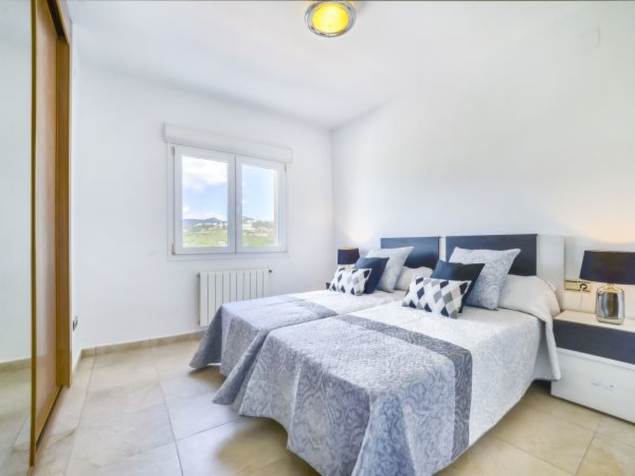 Photo of ES9730.1355.1