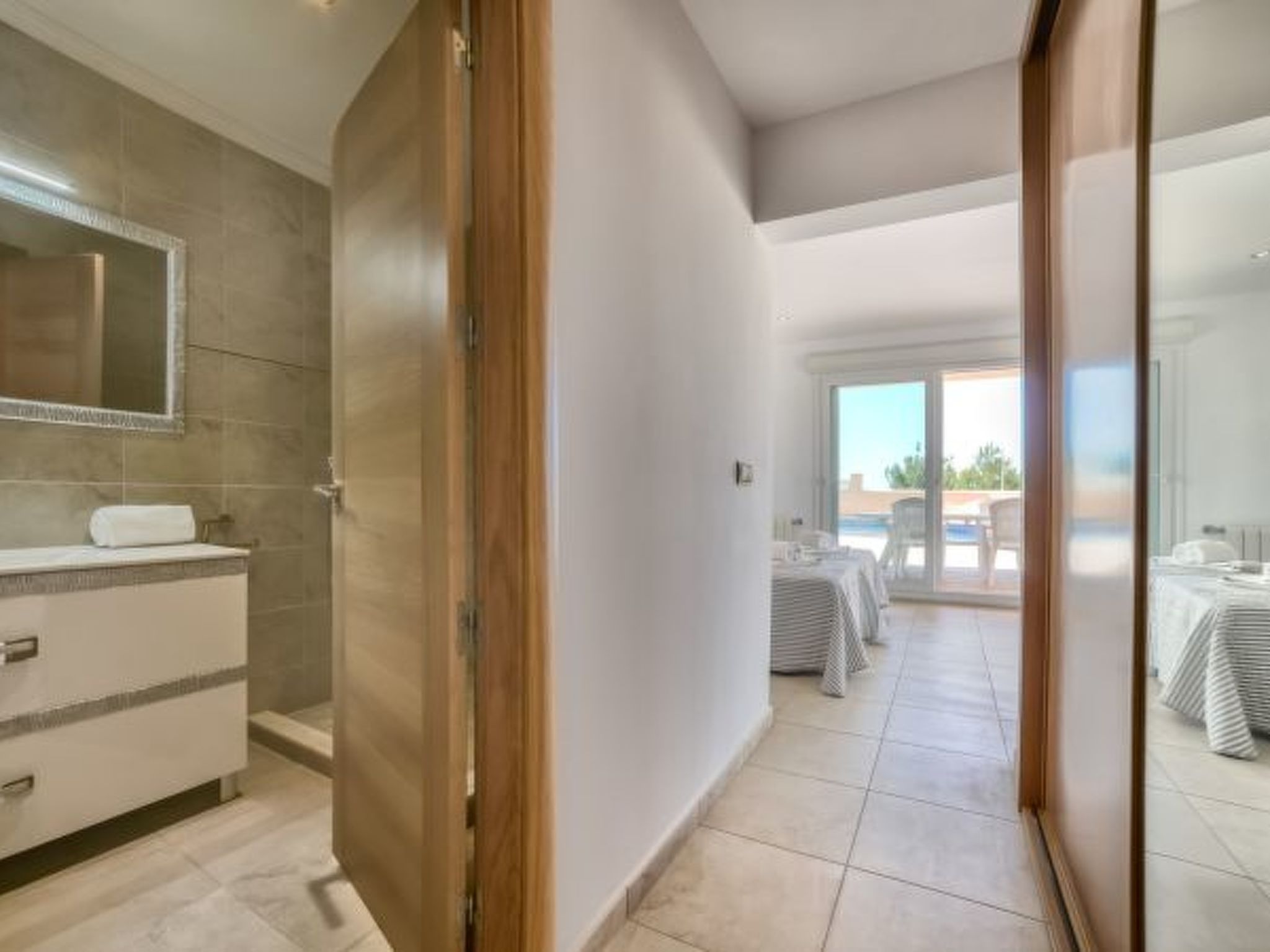 Photo of ES9730.1355.1