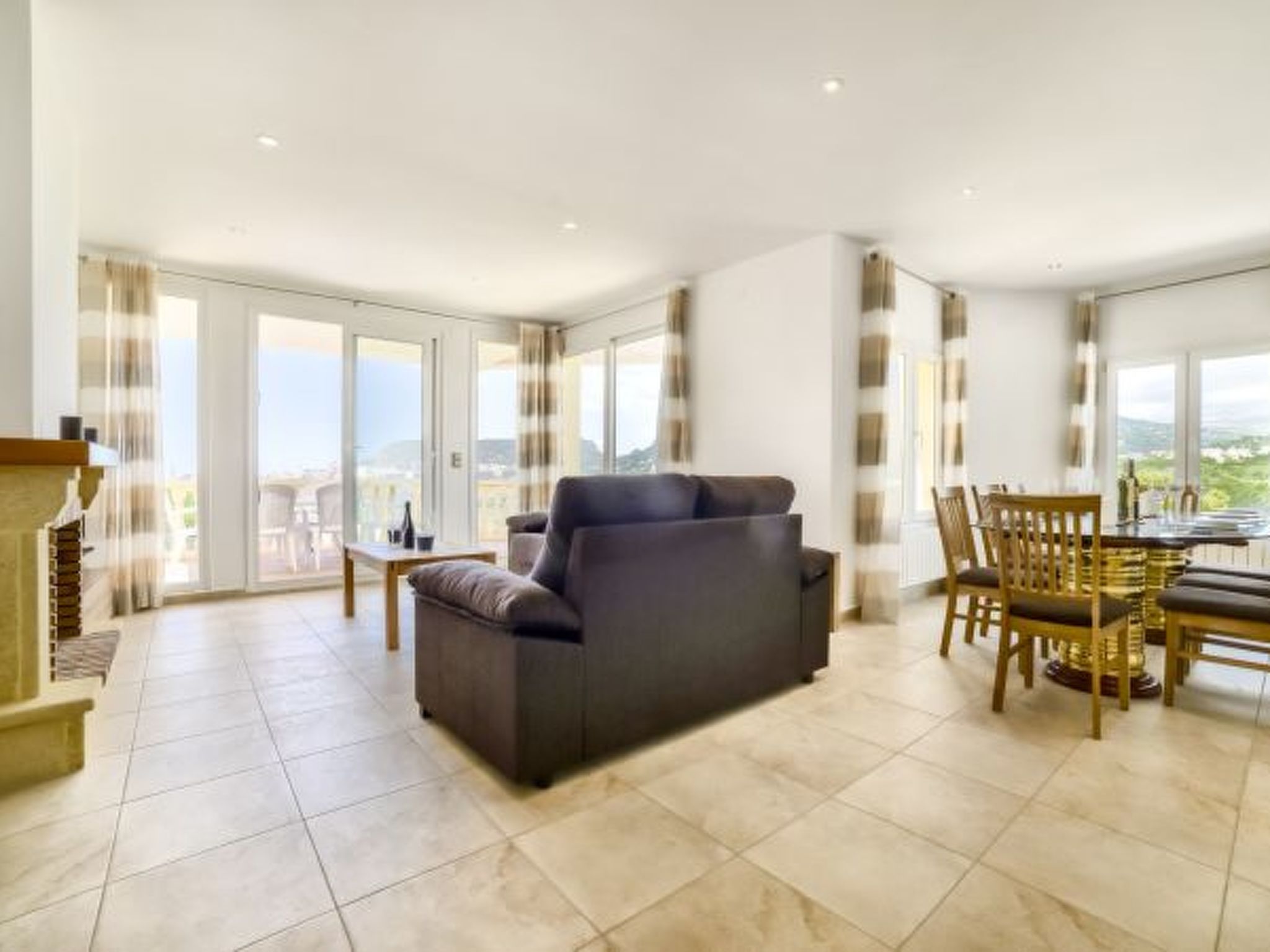 Photo of ES9730.1355.1