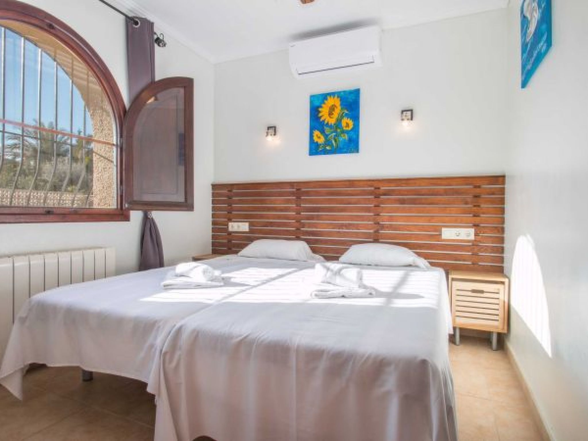 Photo of ES9730.1356.1