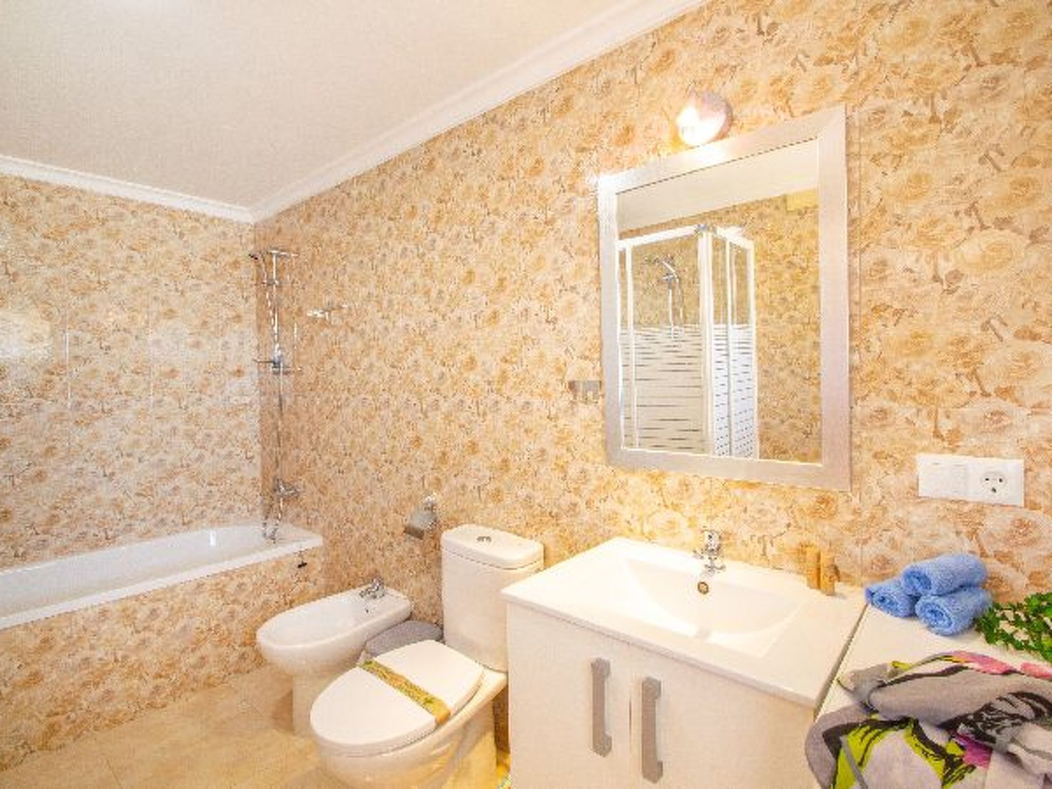 Photo of ES9730.1357.1