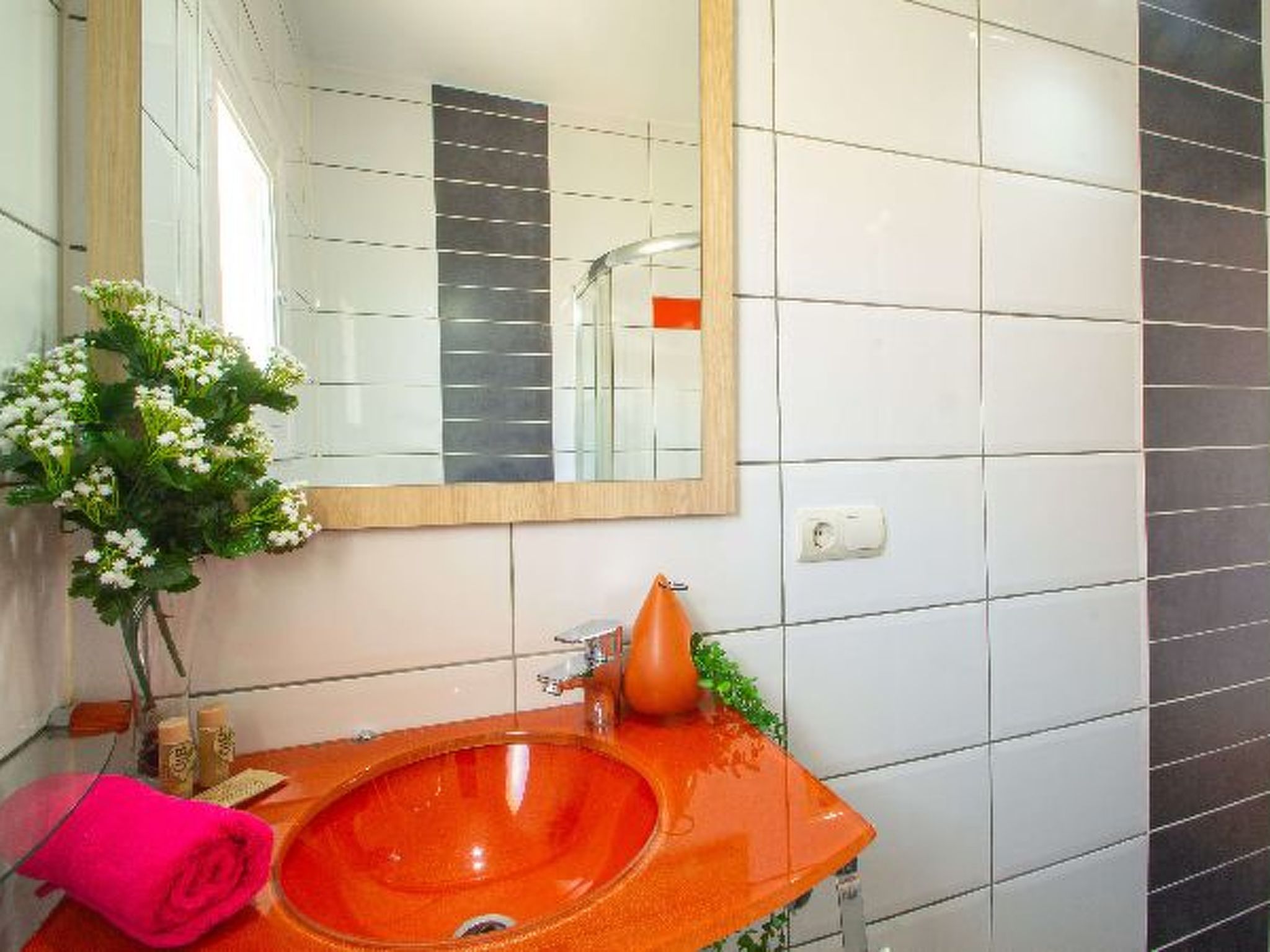 Photo of ES9730.1357.1