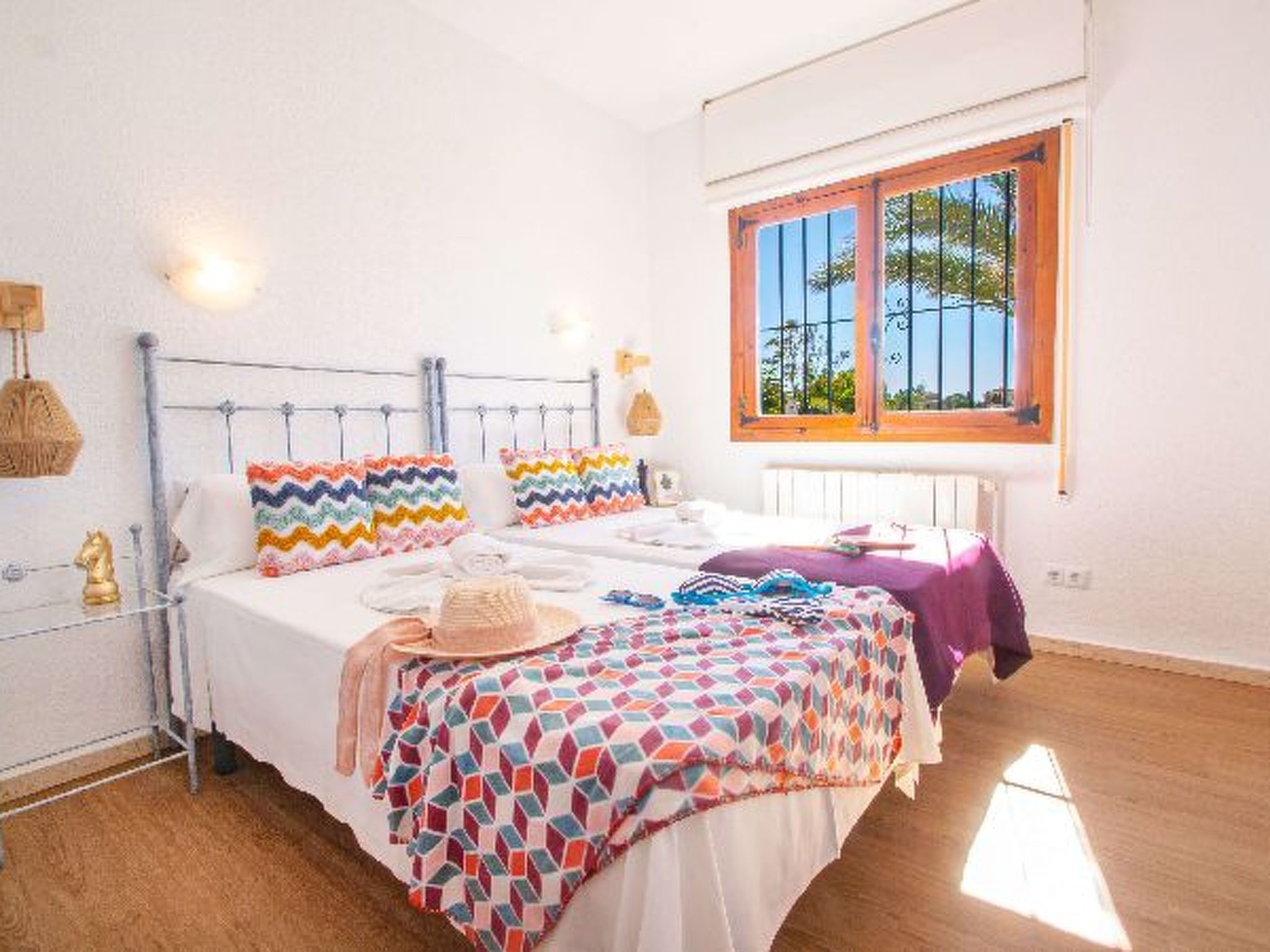 Photo of ES9730.1357.1