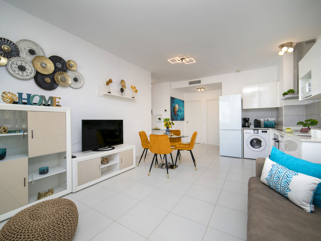Calpe Beach II — Kitchen / Dining Room