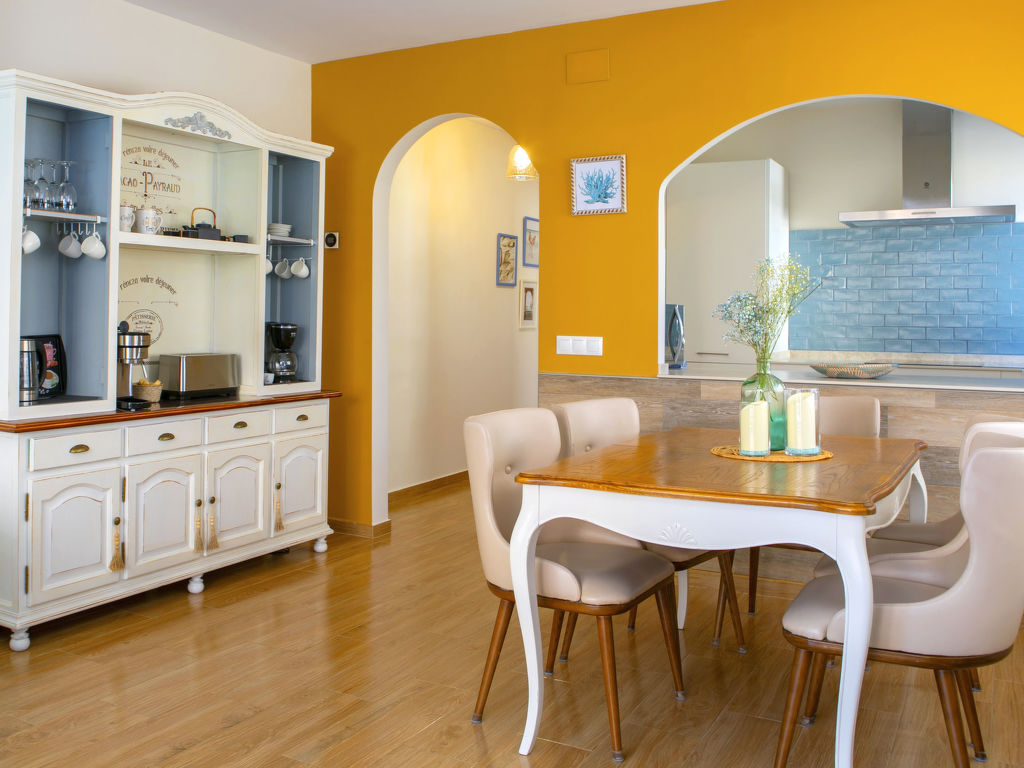 Frentemar 01 — Kitchen / Dining Room
