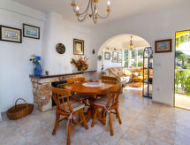 Maison Meluca