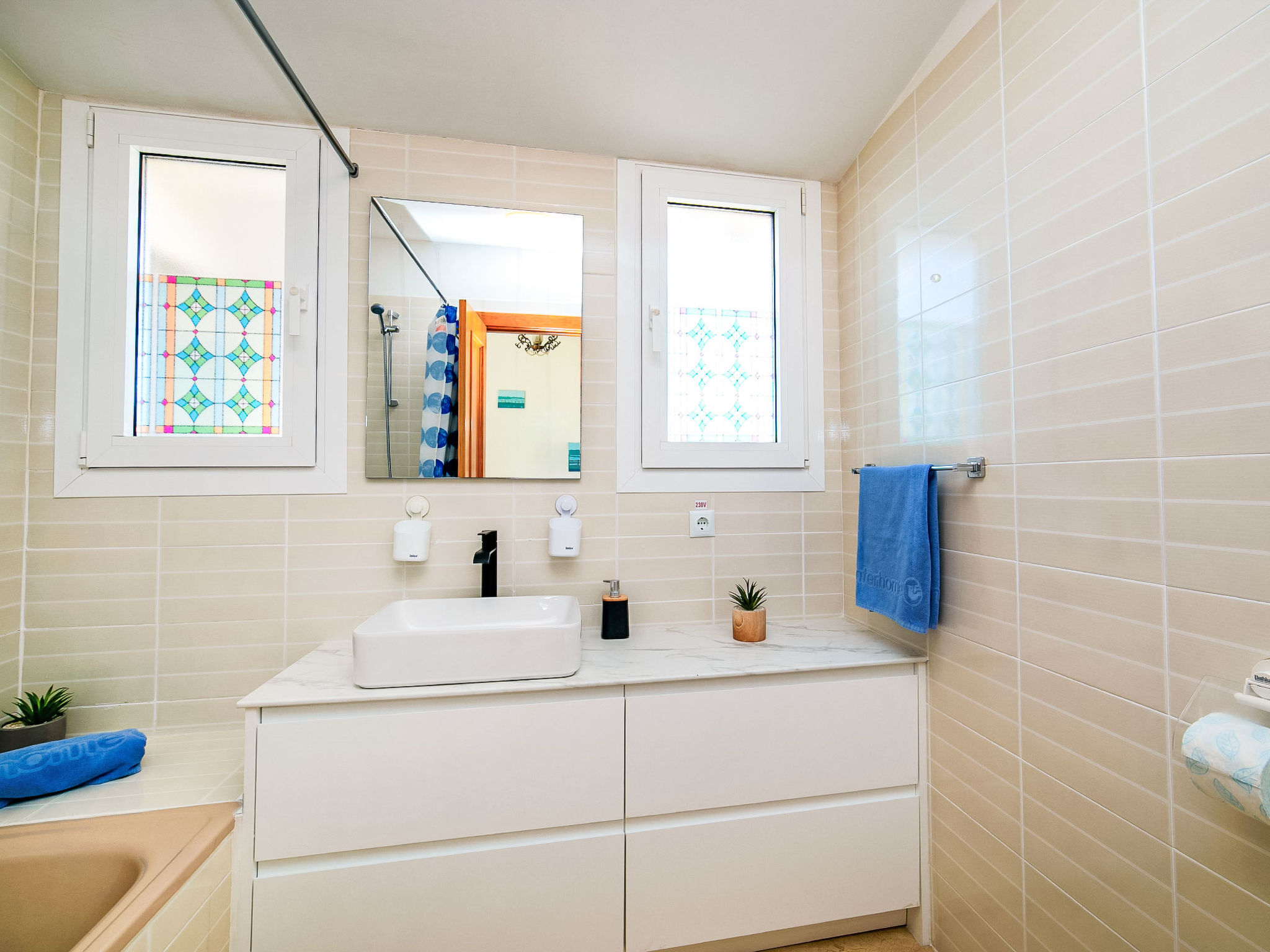 Photo of Casita Blanca