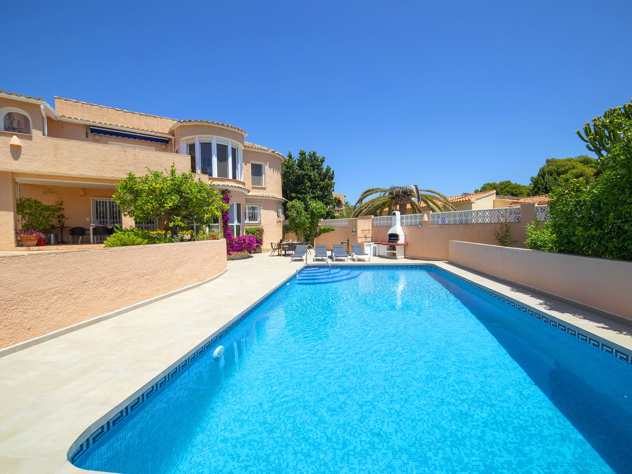 Santa Barbara-Dehors
