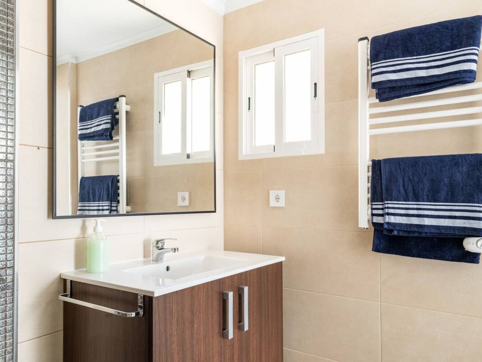 Spektakuläre Villa in Calpe-Image-tags.info