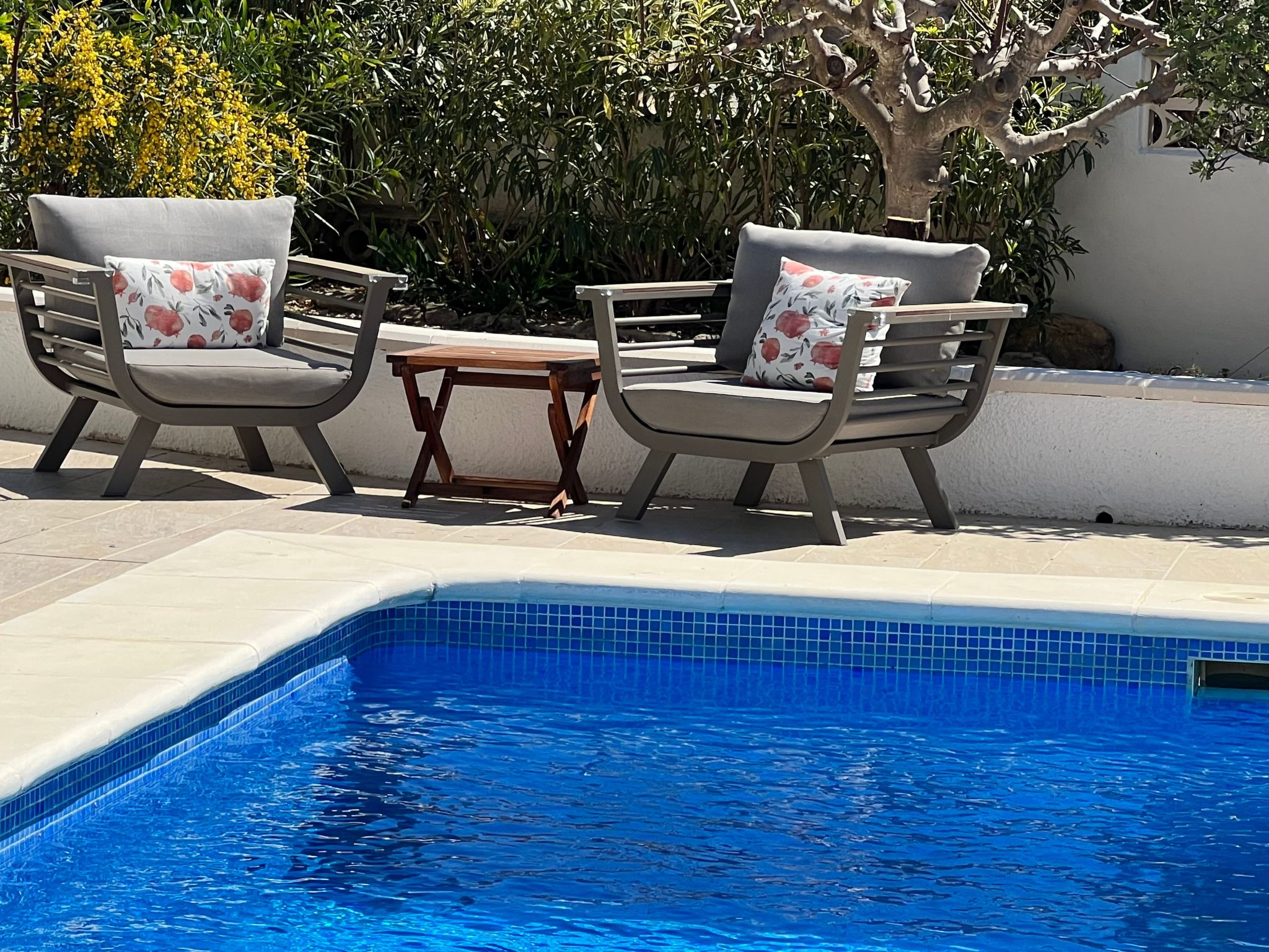 Schicker Bungalow in extrem ruhiger Lage und doch zentral gelegen-Image-tags.info