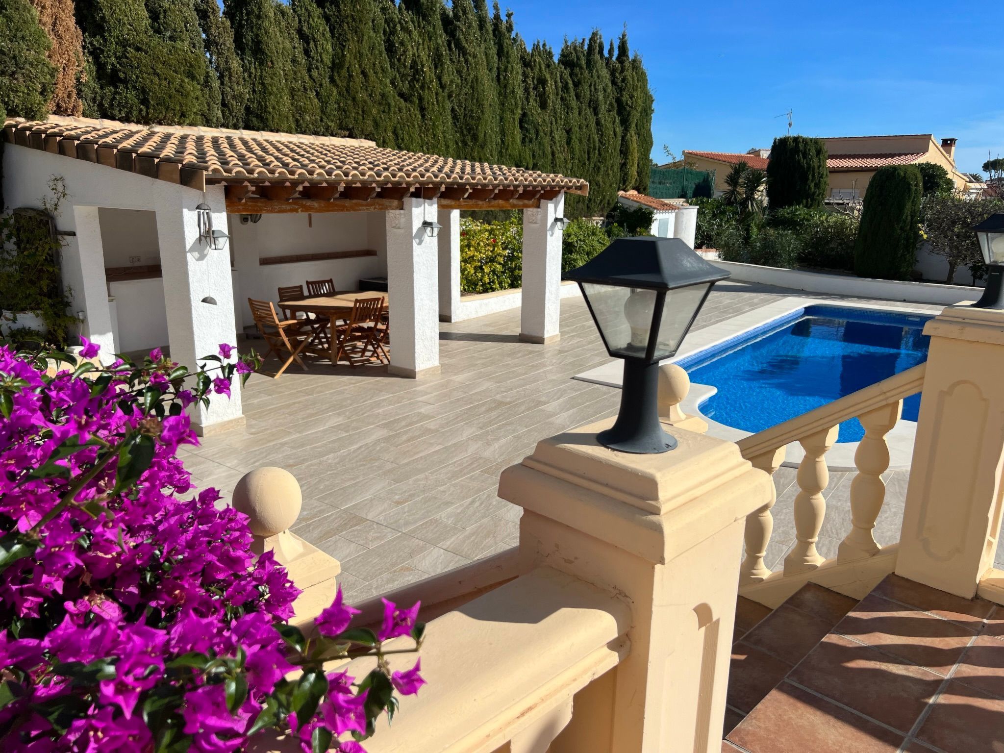 Schicker Bungalow in extrem ruhiger Lage und doch zentral gelegen-Image-tags.info