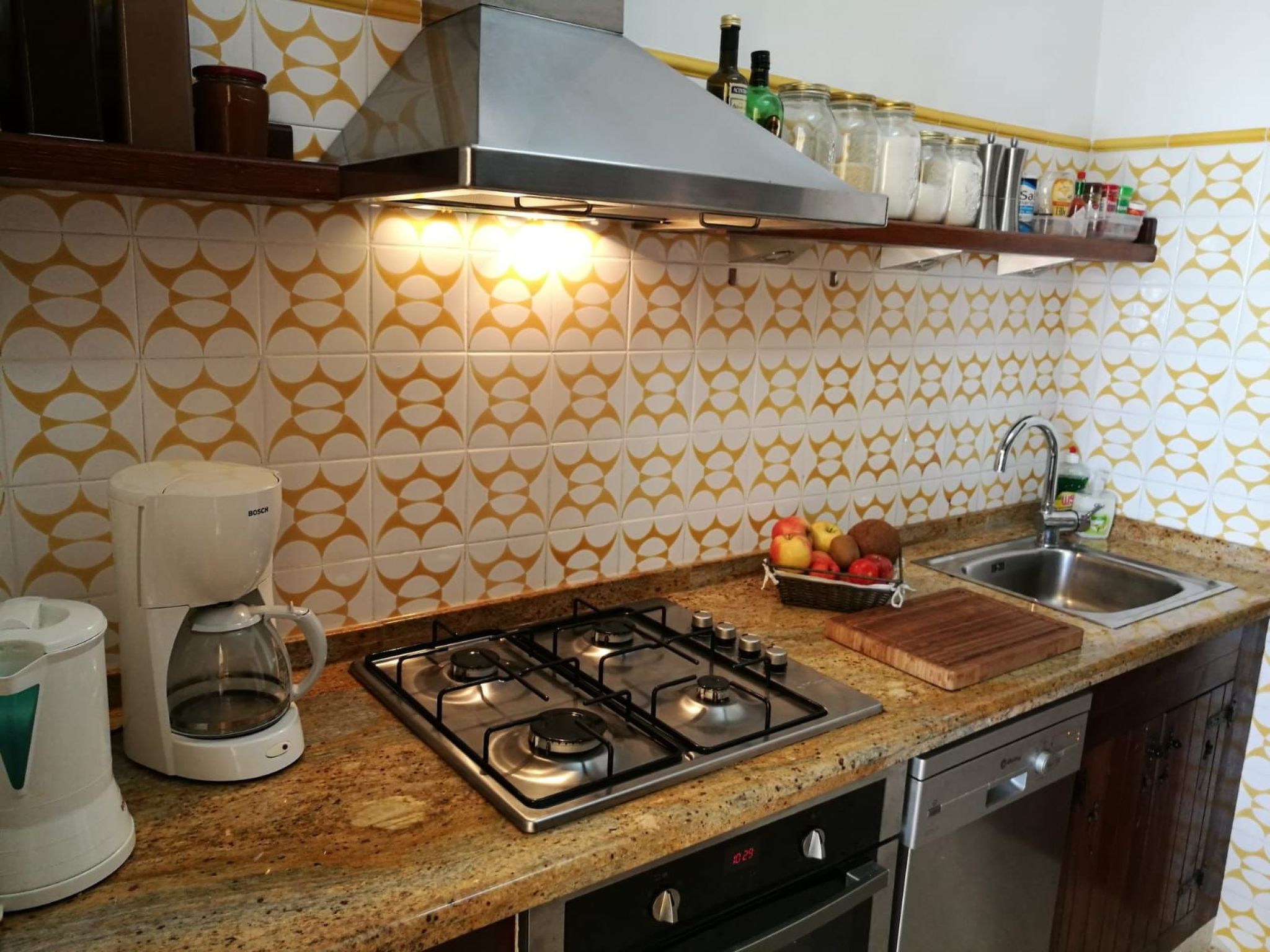 Mit privatem Pool und Meerblick-Binnen