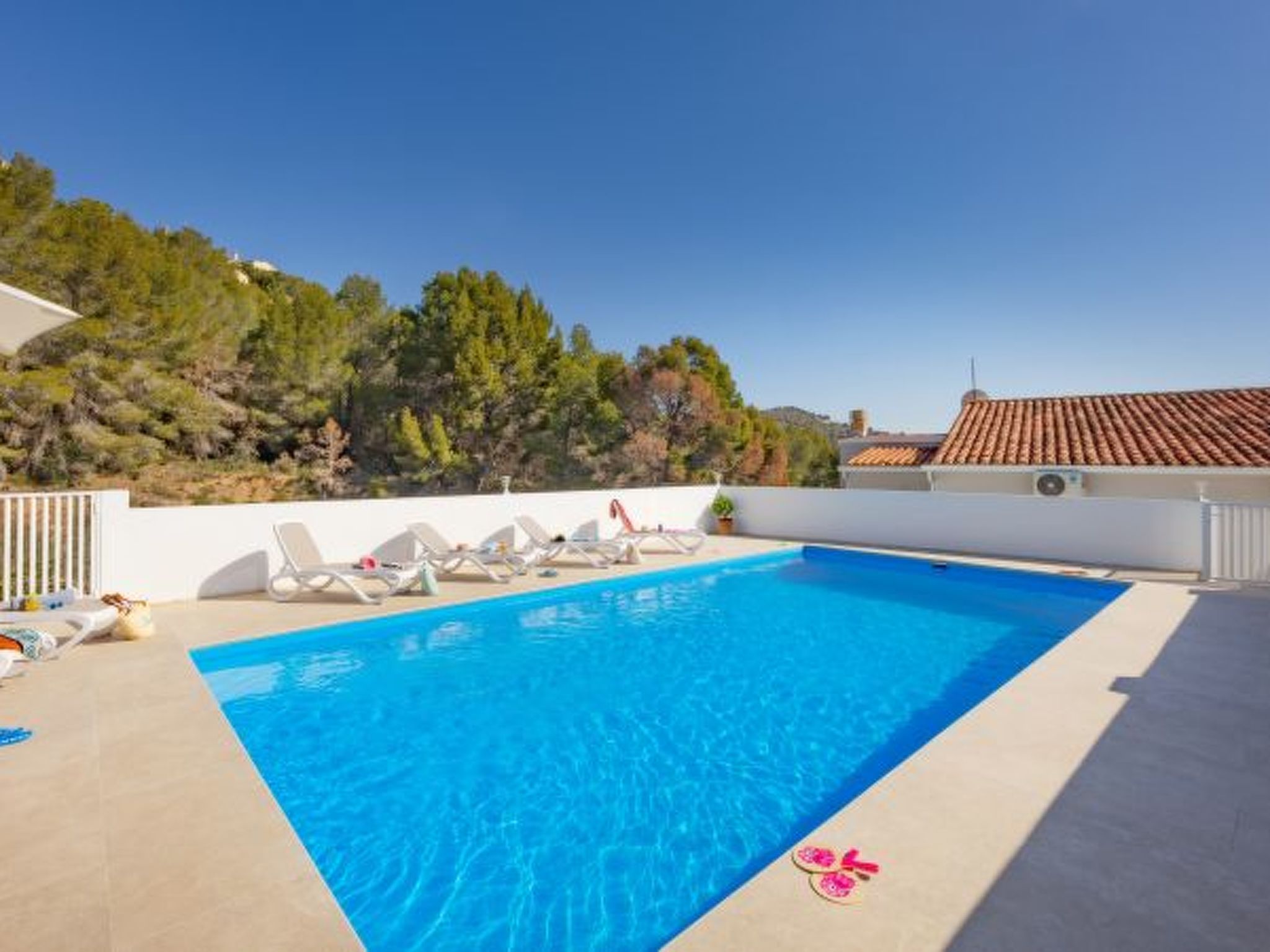 Photo of Villa Manolet - plusholidays
