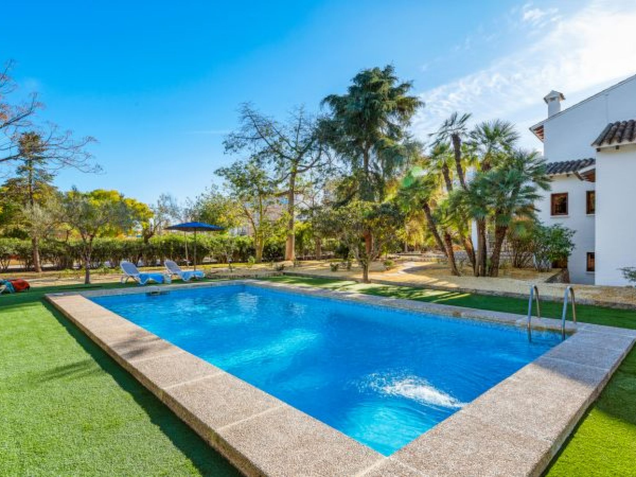 Photo of Villa Tropical - Plusholidays