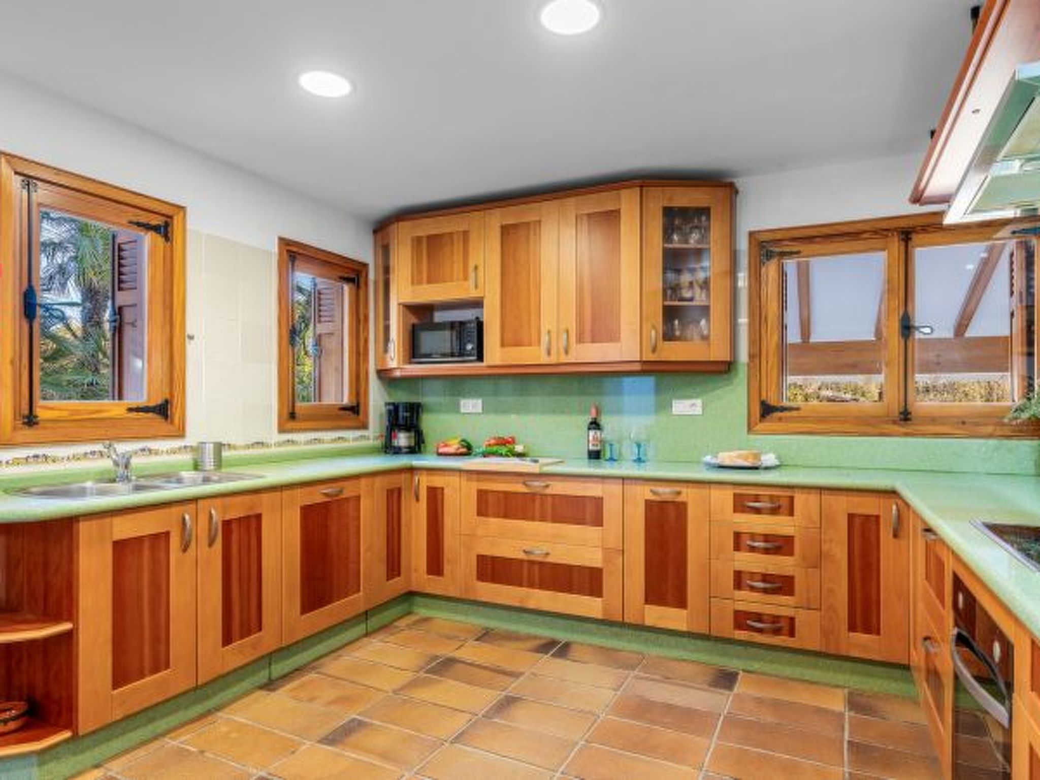 Photo of Villa Tropical - Plusholidays