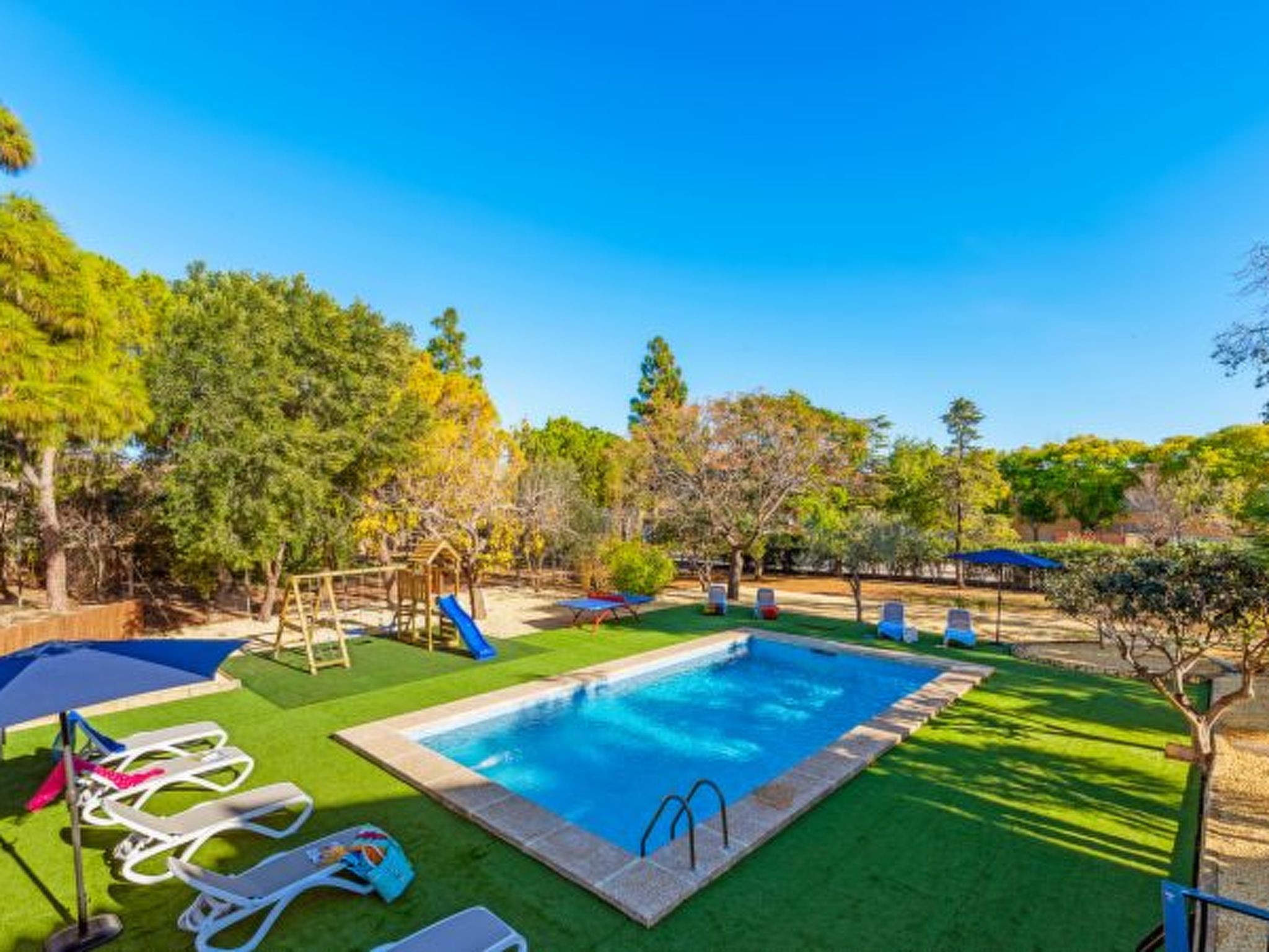 Photo of Villa Tropical - Plusholidays