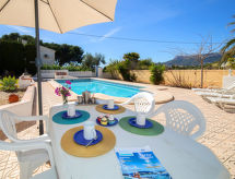 Villa Marfilena: Ruime familievilla met privézwembad dicht bij zee in Calpe - thumbnail 5