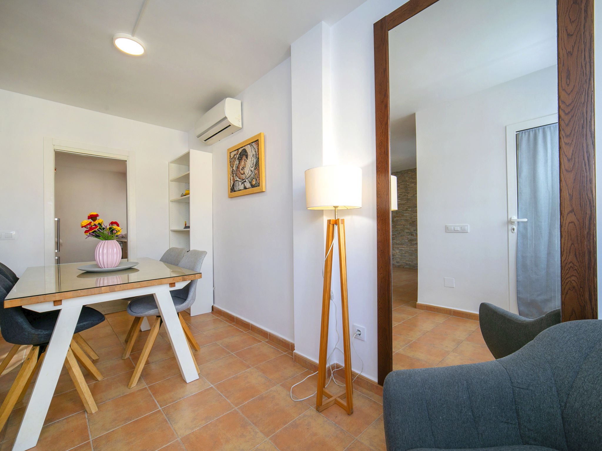 Pueblo Casanova-Drinnen