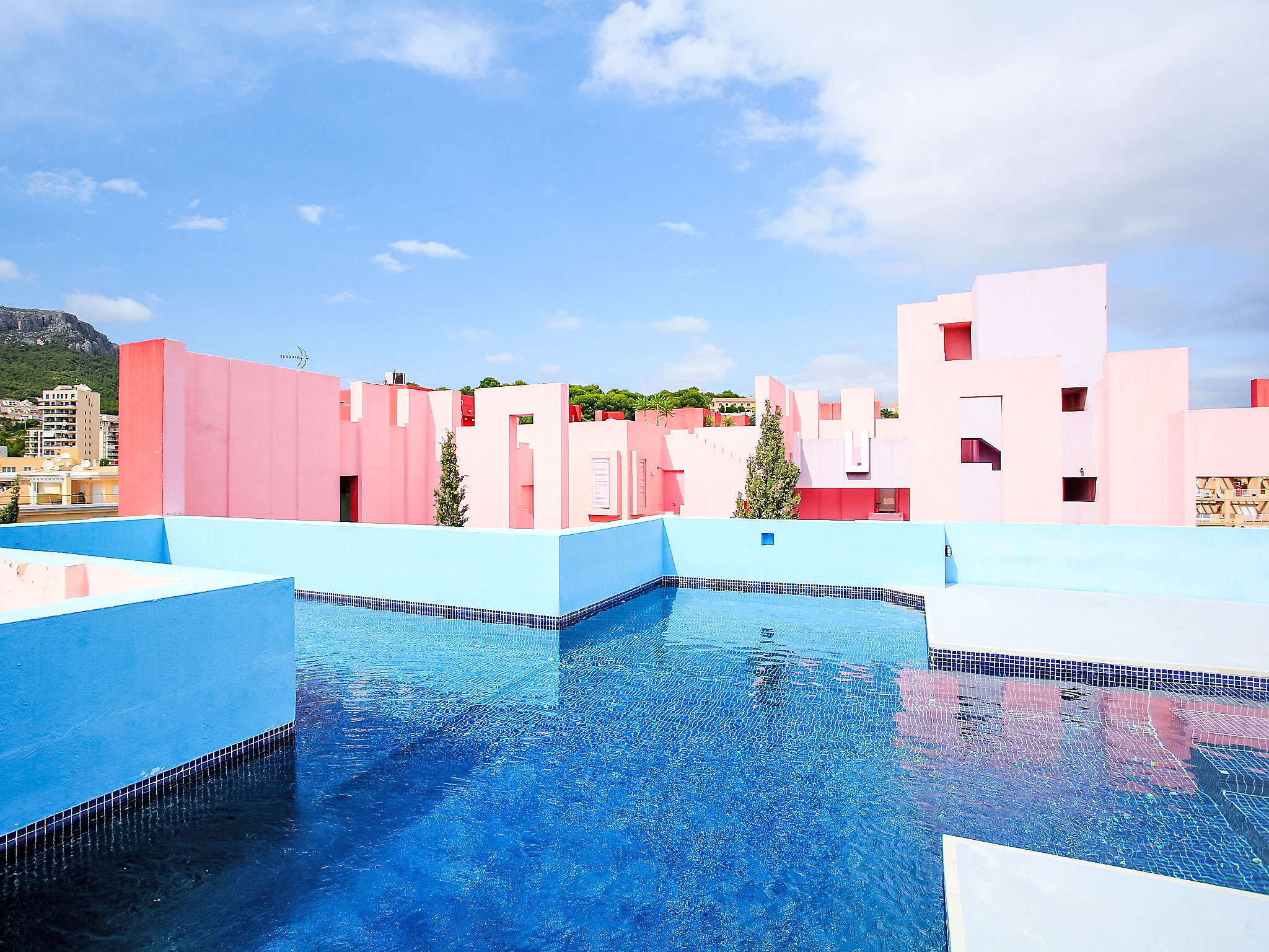 Muralla Roja — Outdoor (1 of 33)