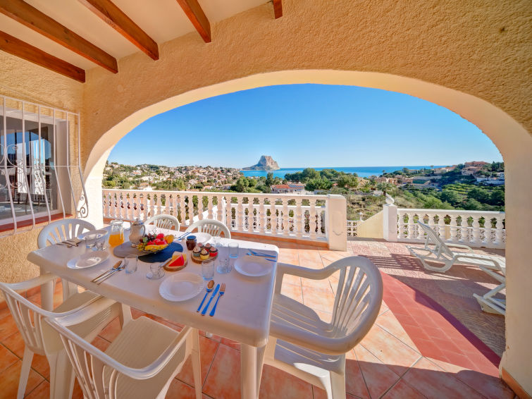 Search and Stay destination Calpe, VC - Spain from AU$ 684. Castillo