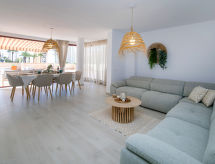 Aan zee: Ruim appartement Coral Beach in Calpe met wellness - thumbnail 4