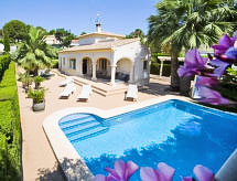 Casa Kate: Vrijstaande villa met privézwembad op 200 meter van het strand - thumbnail 1