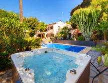 Villa El Salvador: Ruime oase met privézwembad op 250m van zee in Benissa - thumbnail 5