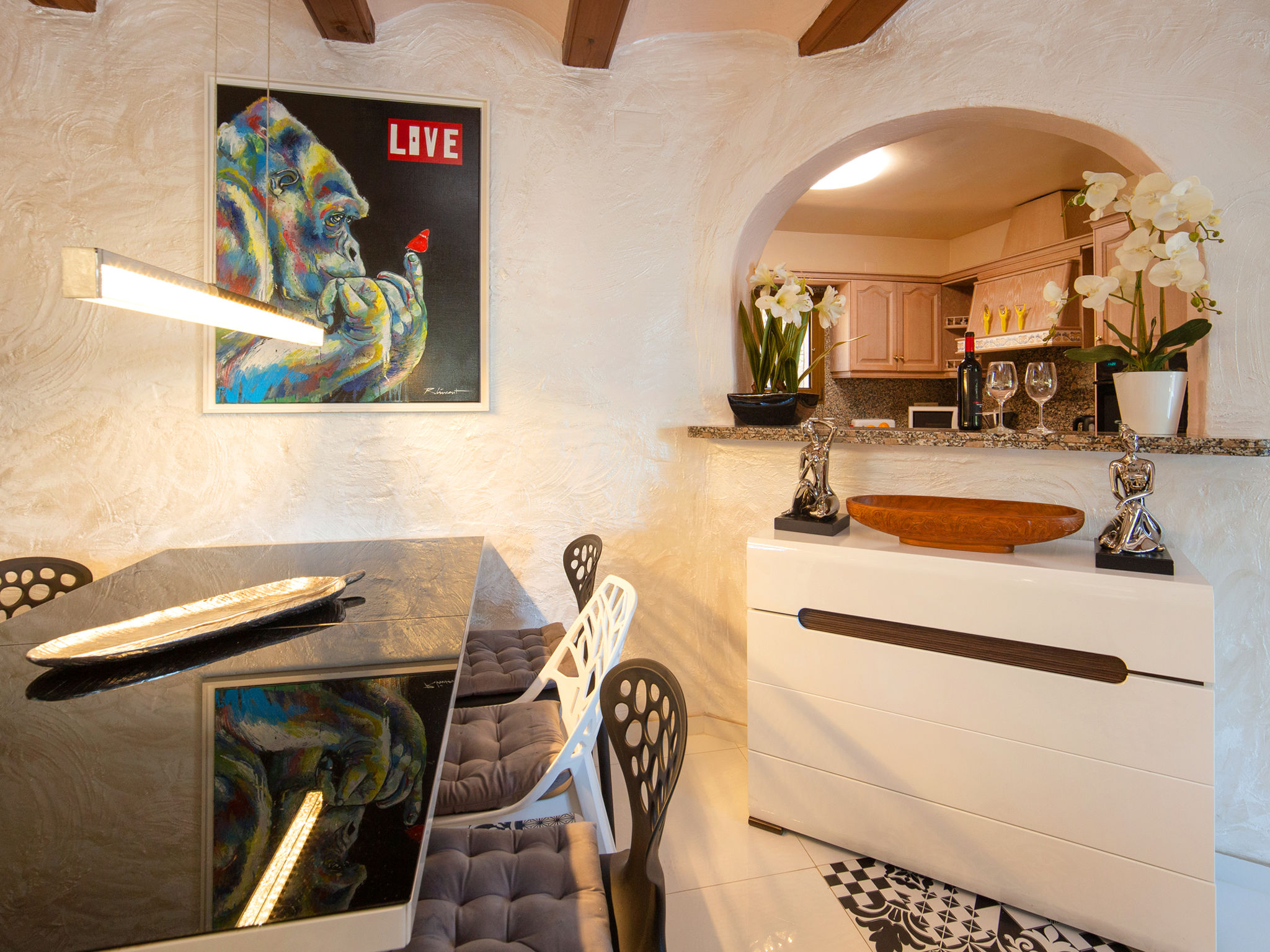 Kitchen / Dining Room