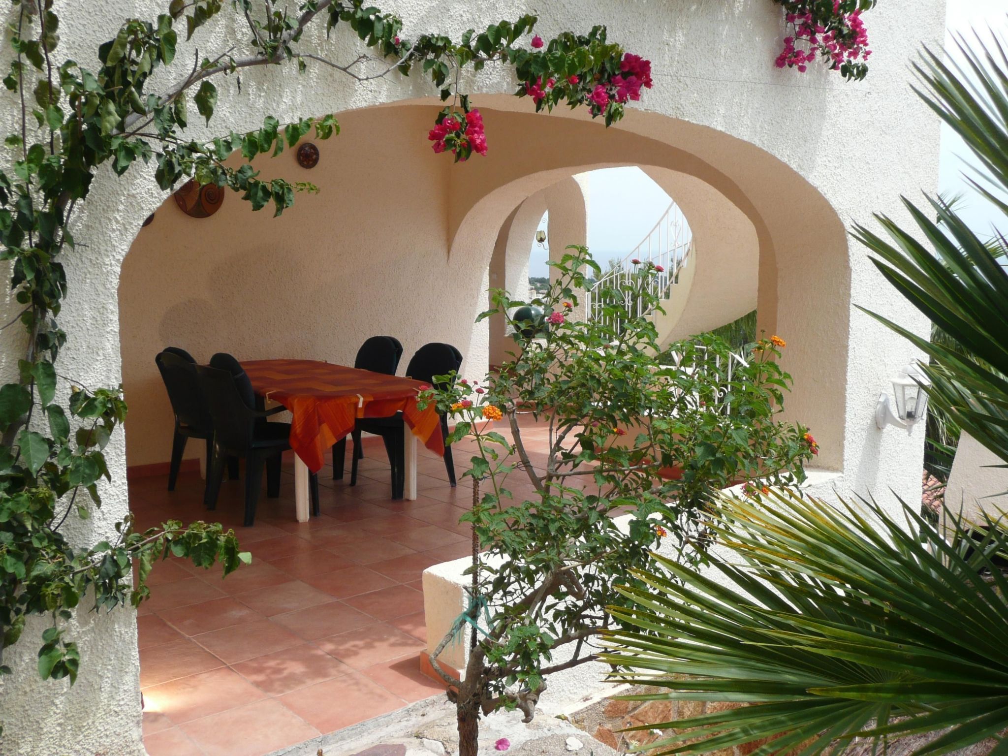 Wohnung in der ersten Etage mit privatem Pool-Image-tags.info