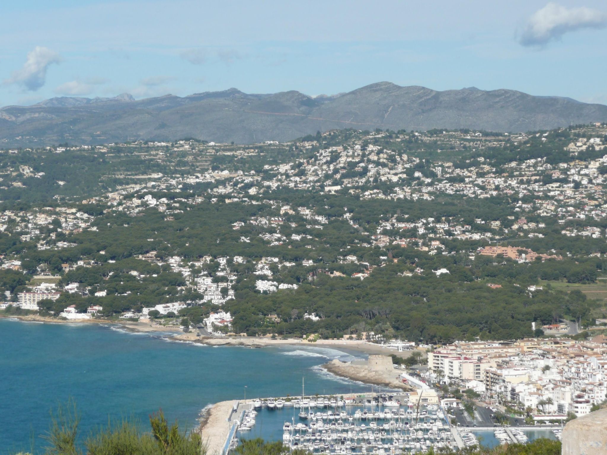 Wohnung in der ersten Etage mit privatem Pool-Dehors