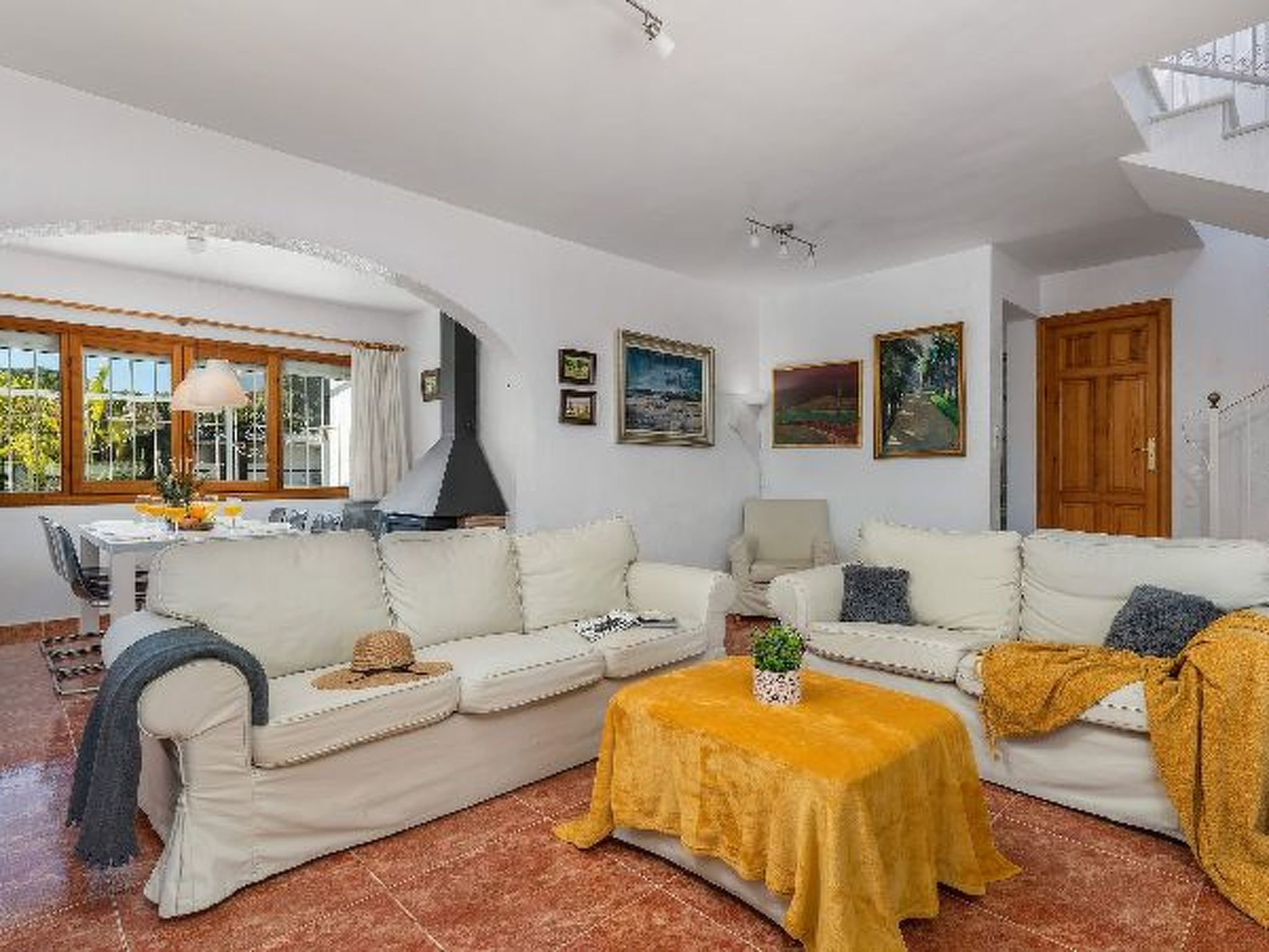 Photo of ES9734.685.1