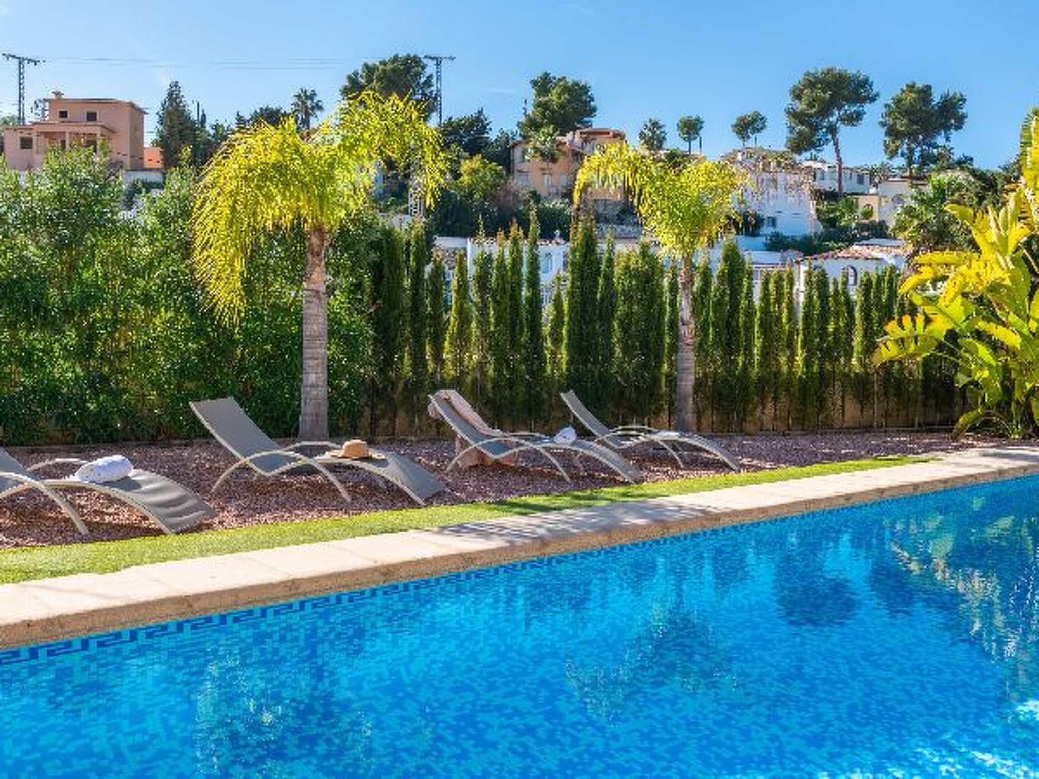 Photo of ES9734.685.1