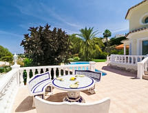 Vrijstaande villa met privézwembad en zeezicht in Moraira - thumbnail 4