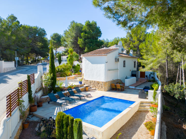 Vrijstaand vakantiehuis met privézwembad in Moraira · 4 pers. in Moraira