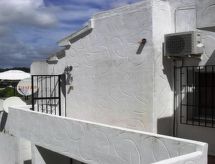 Klimatisierte Ferienwohnung mit eigener Terrasse