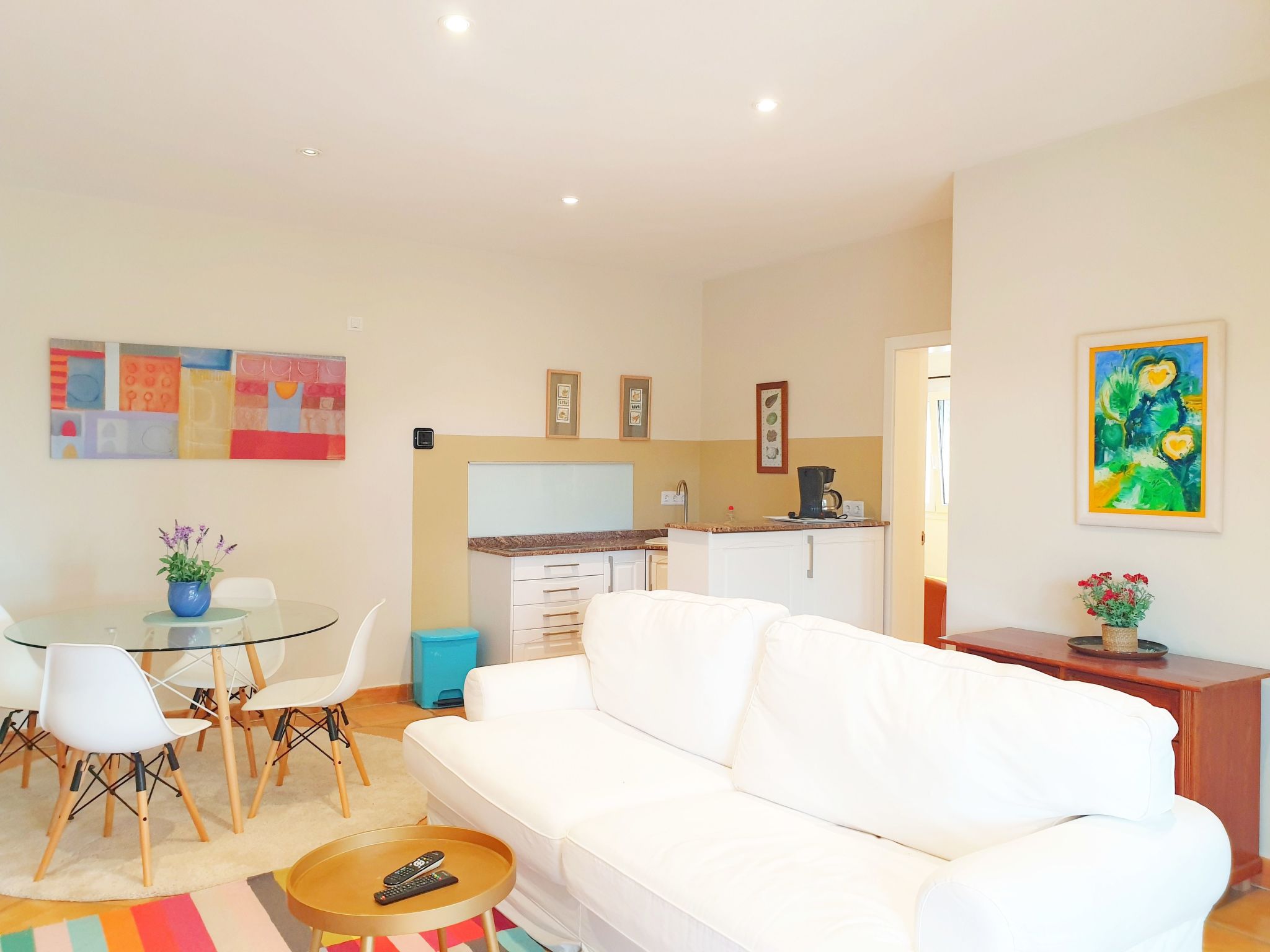 Villa Hermosa-Binnen