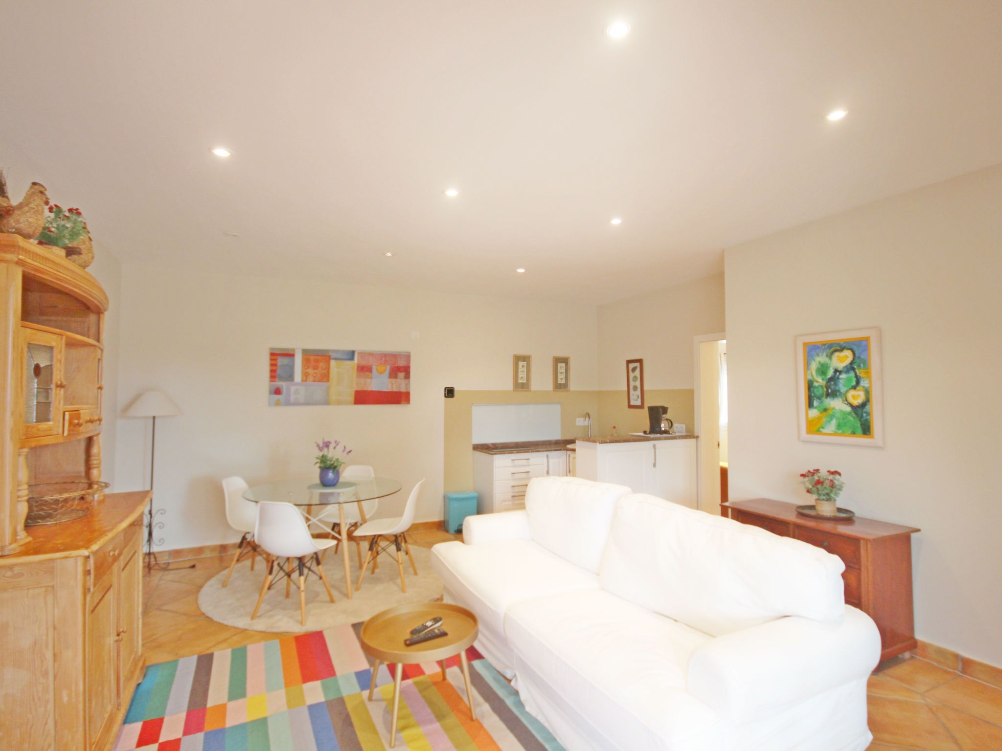 Villa Hermosa-Binnen