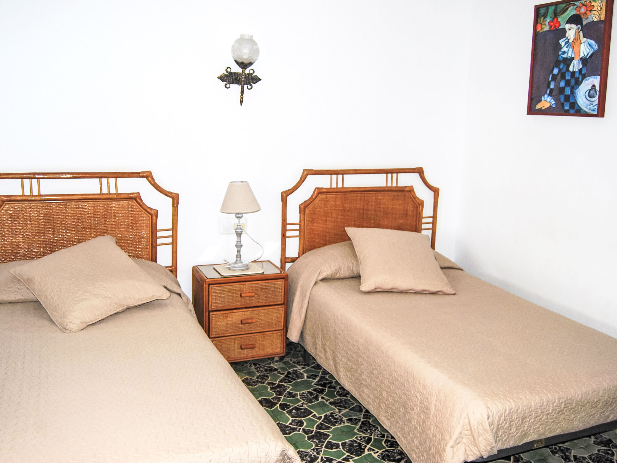 Photo of Ferienvilla, Seeblick, privater Pool und Parkplatz