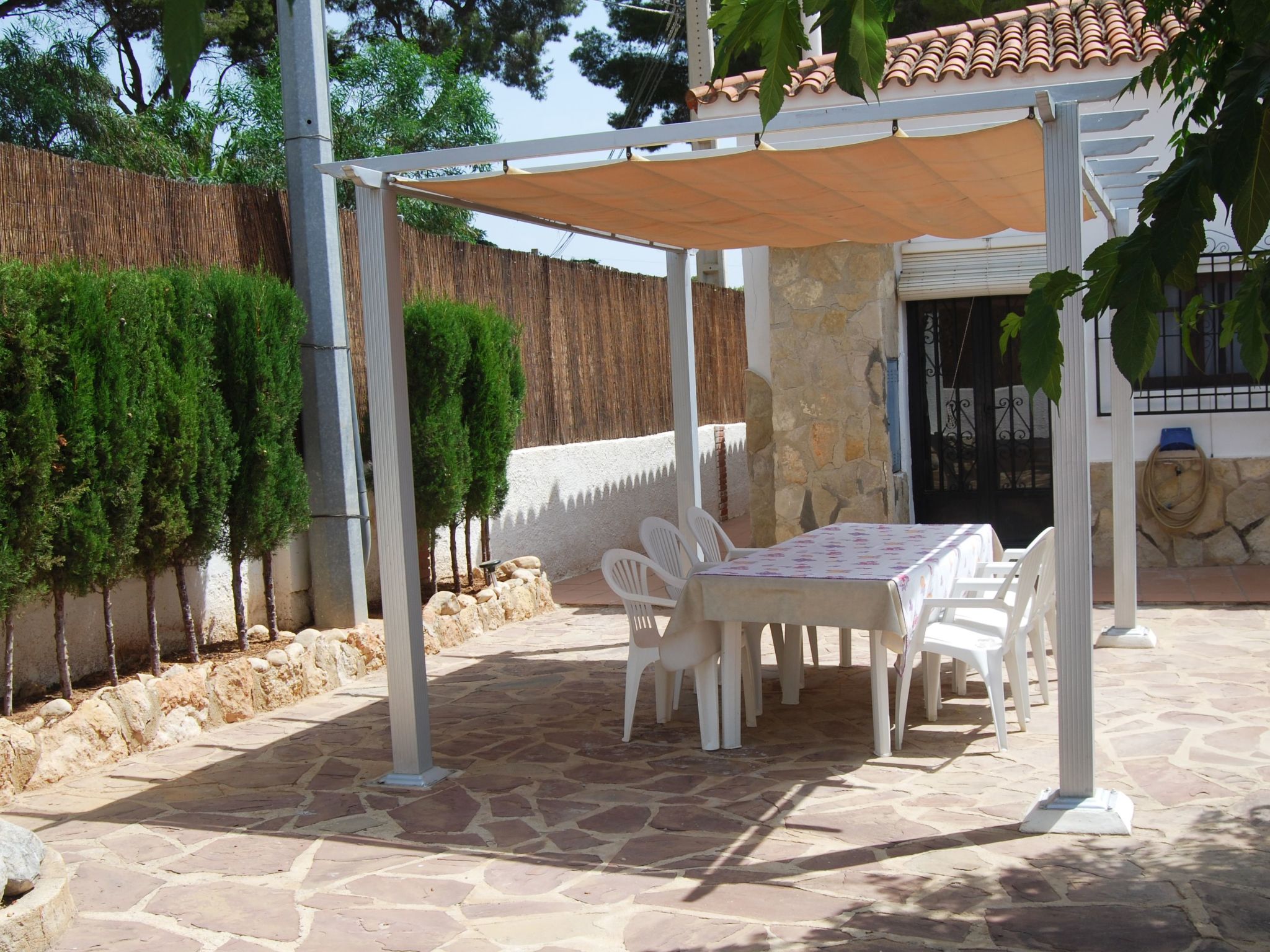 Ferienvilla, Seeblick, privater Pool und Parkplatz