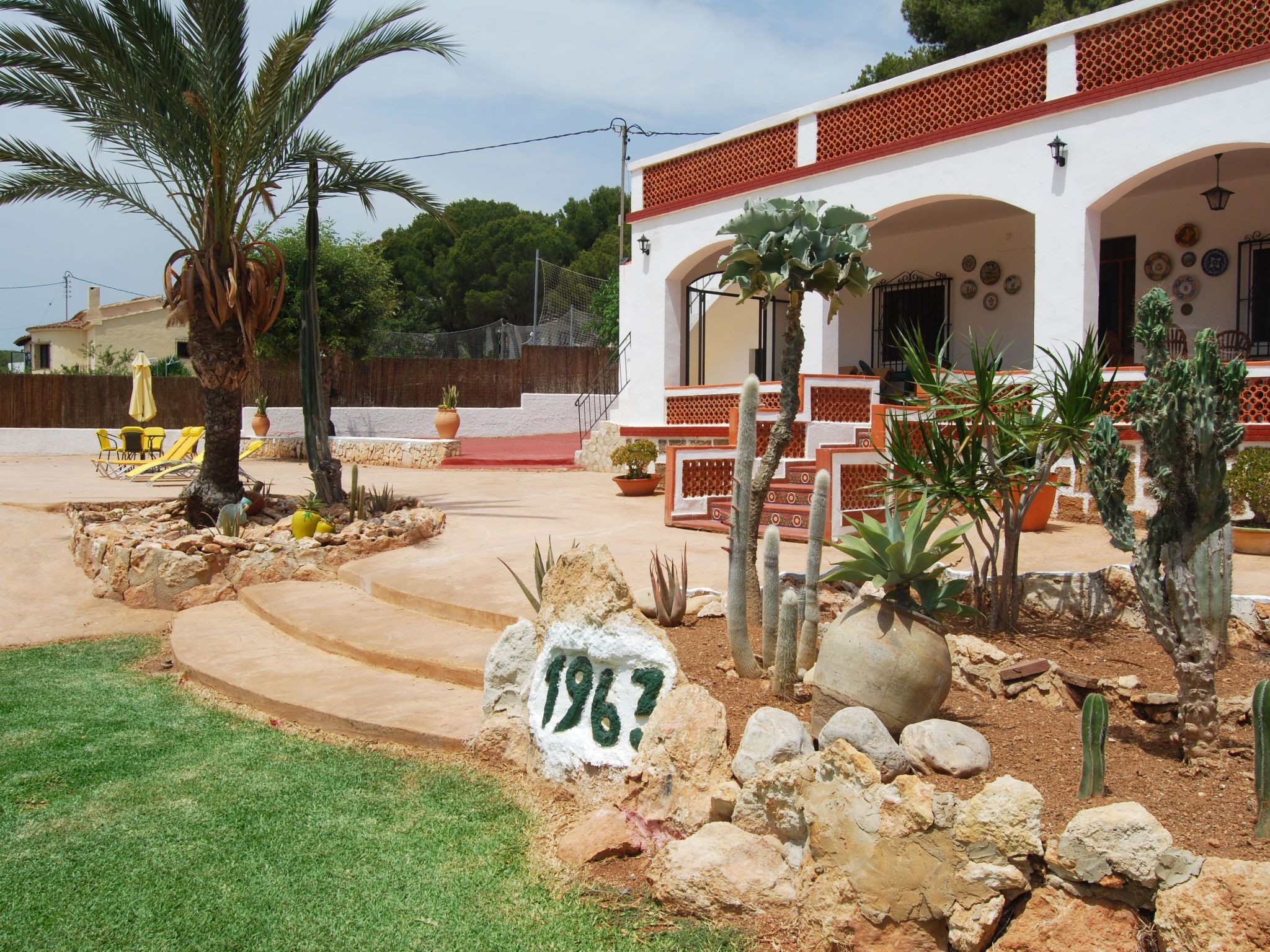 Ferienvilla, Seeblick, privater Pool und Parkplatz-Image-tags.info