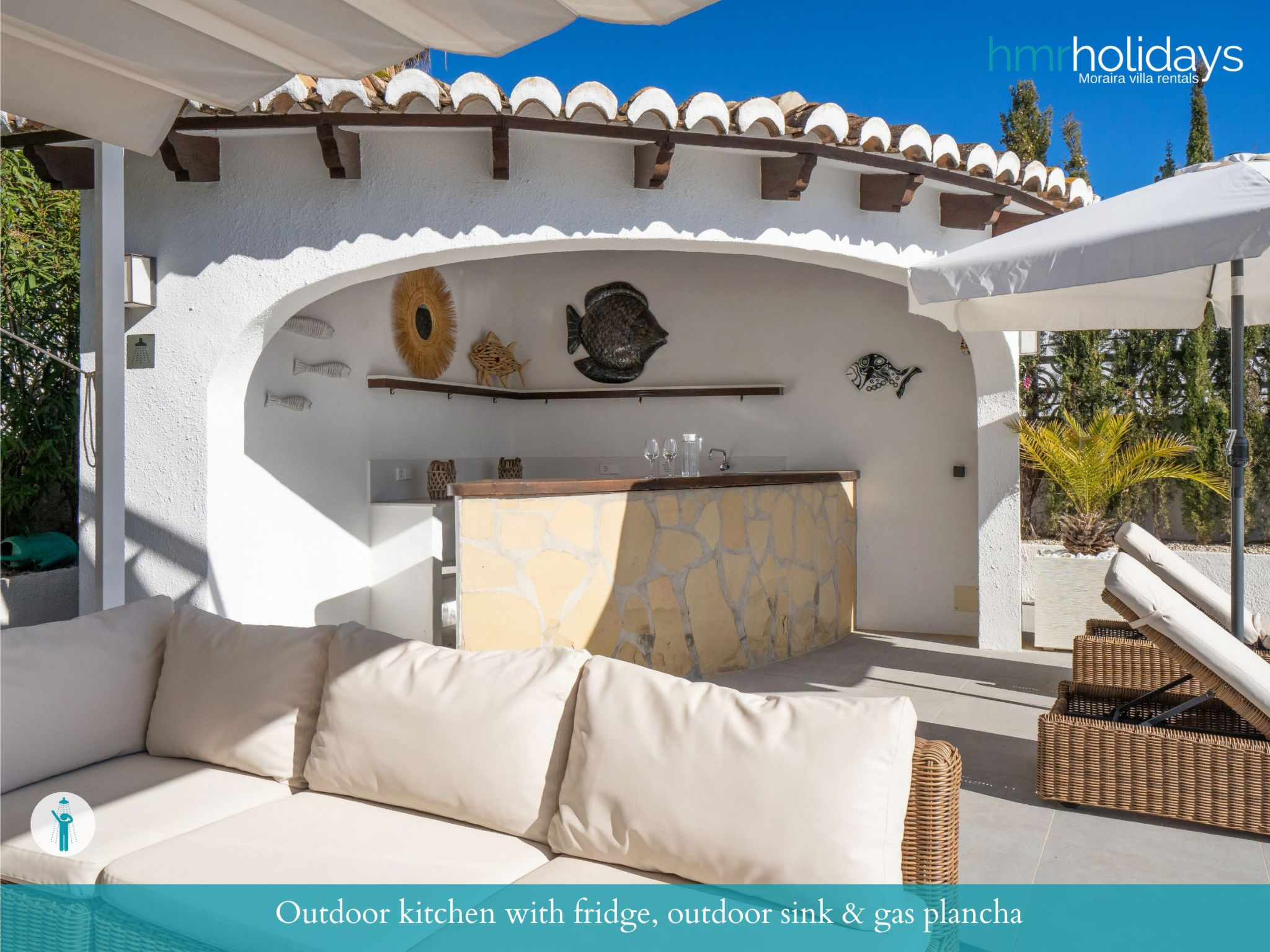 Villa Bonita - Inside