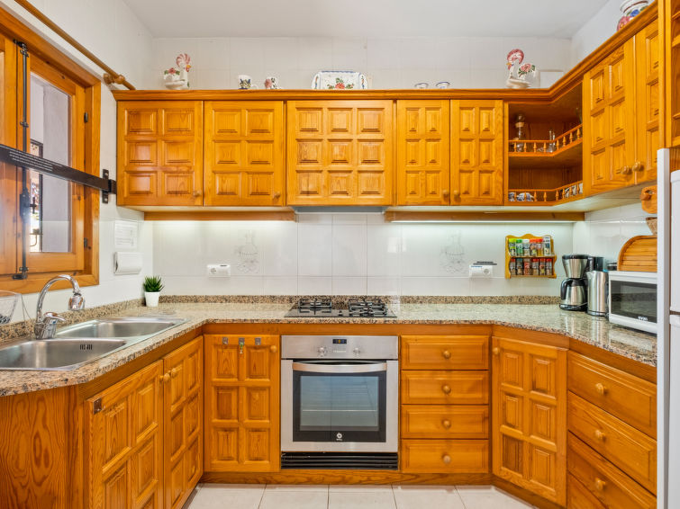 Search and Stay destination Alicante, VC - Spain from AU$ 355. Lisa